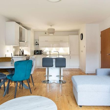 Best City Centre Luxurious Home Free Parking بلفاست المظهر الخارجي الصورة