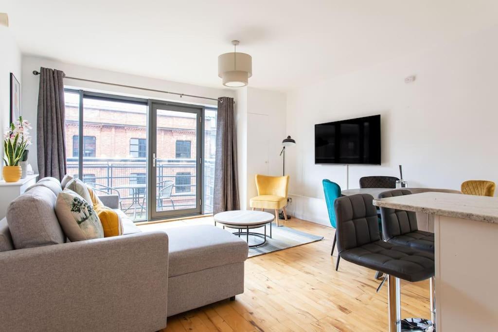 Best City Centre Luxurious Home Free Parking بلفاست المظهر الخارجي الصورة
